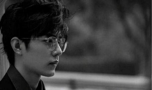 娱乐吃瓜大流量小生